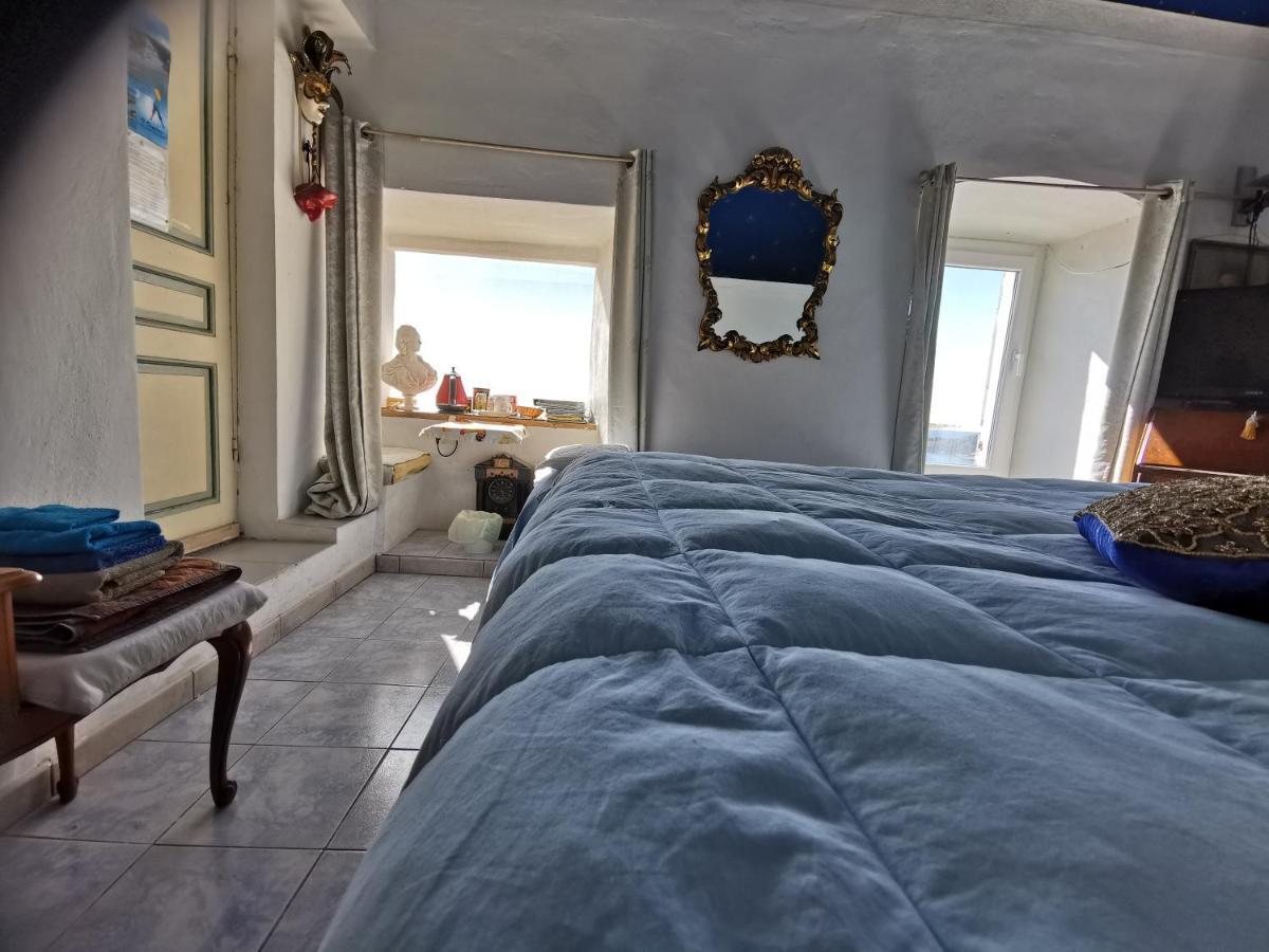 Romantic Casa Lorenzina Affittacamere Ventimiglia Exteriör bild