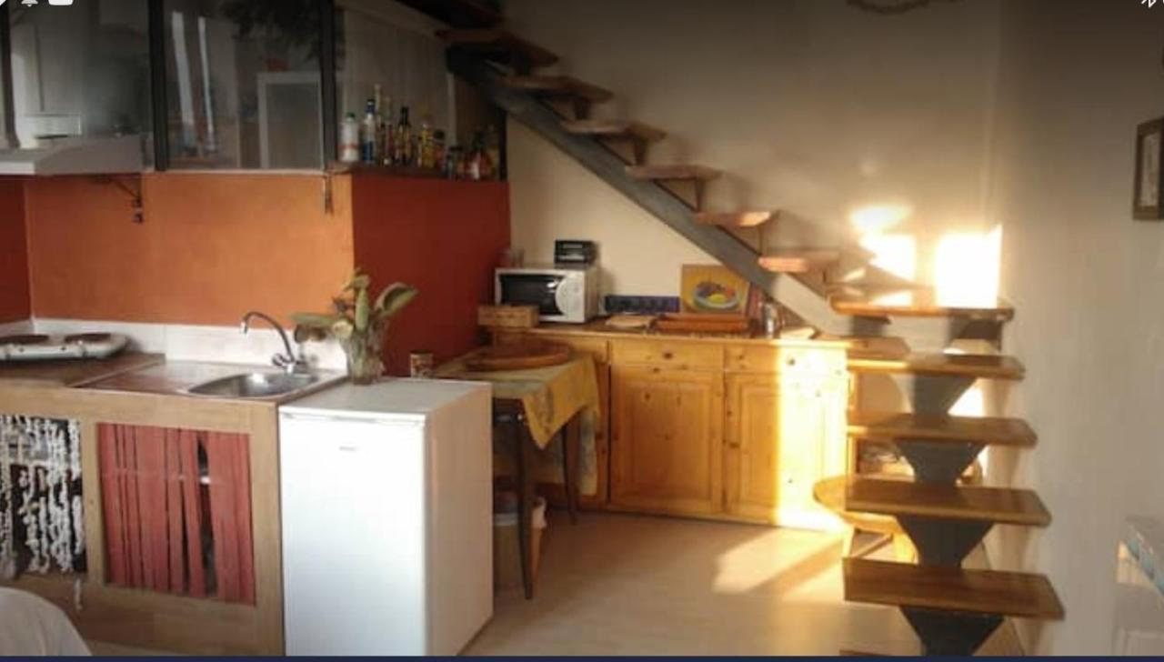 Romantic Casa Lorenzina Affittacamere Ventimiglia Exteriör bild