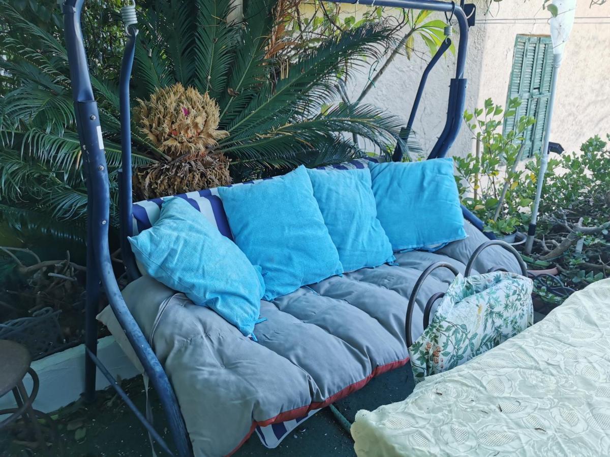 Romantic Casa Lorenzina Affittacamere Ventimiglia Exteriör bild